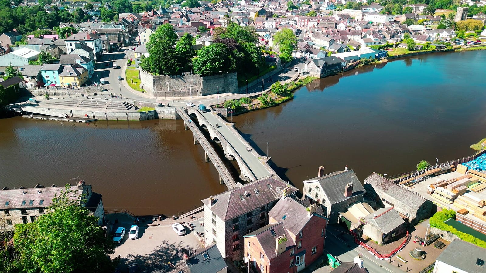 The River Teifi at Cardigan, from the air